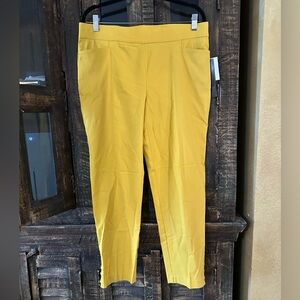 89th + Madison Ankle Length Comfort Waist Pull On Pants Sunflower 🌻 NWT Sz L